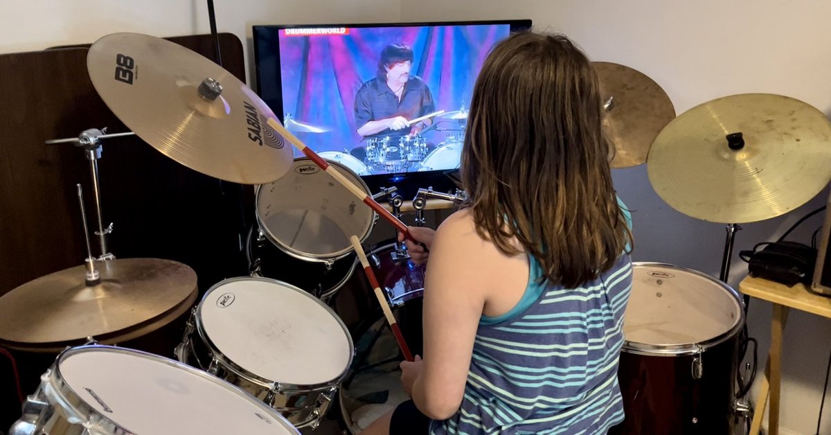 After her school today, Emma sat down at her drums. At the end, she said, “I played drums with Carmine Appice.” Words to accompany the drumming now! @carmineappice1 @VanillaFudgeRox @jackybambam933 @rowanmusicther #EmmaRocksAutism #DrummingHeals #AutismDoesntHoldMeBack