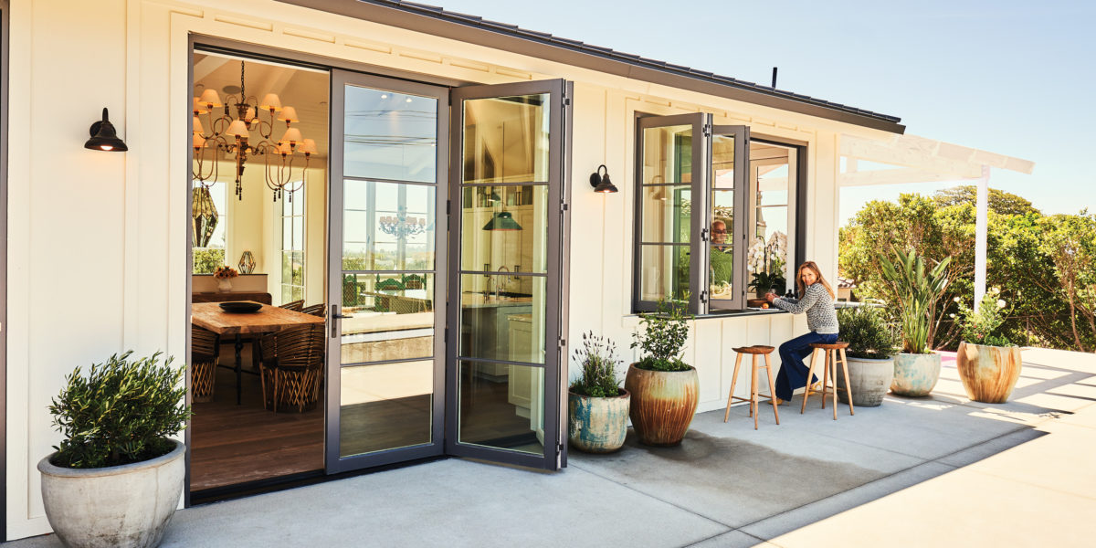 AIBDonline's tweet photo. After a #California family lost their home in a wildfire, they rebuilt with personal touches throughout. Here are the ways we're inspired by the 2022 Idea House. #Malibu #BuildingInspiration
https://t.co/iz6cnhTRvN https://t.co/XE1xdA5uT1