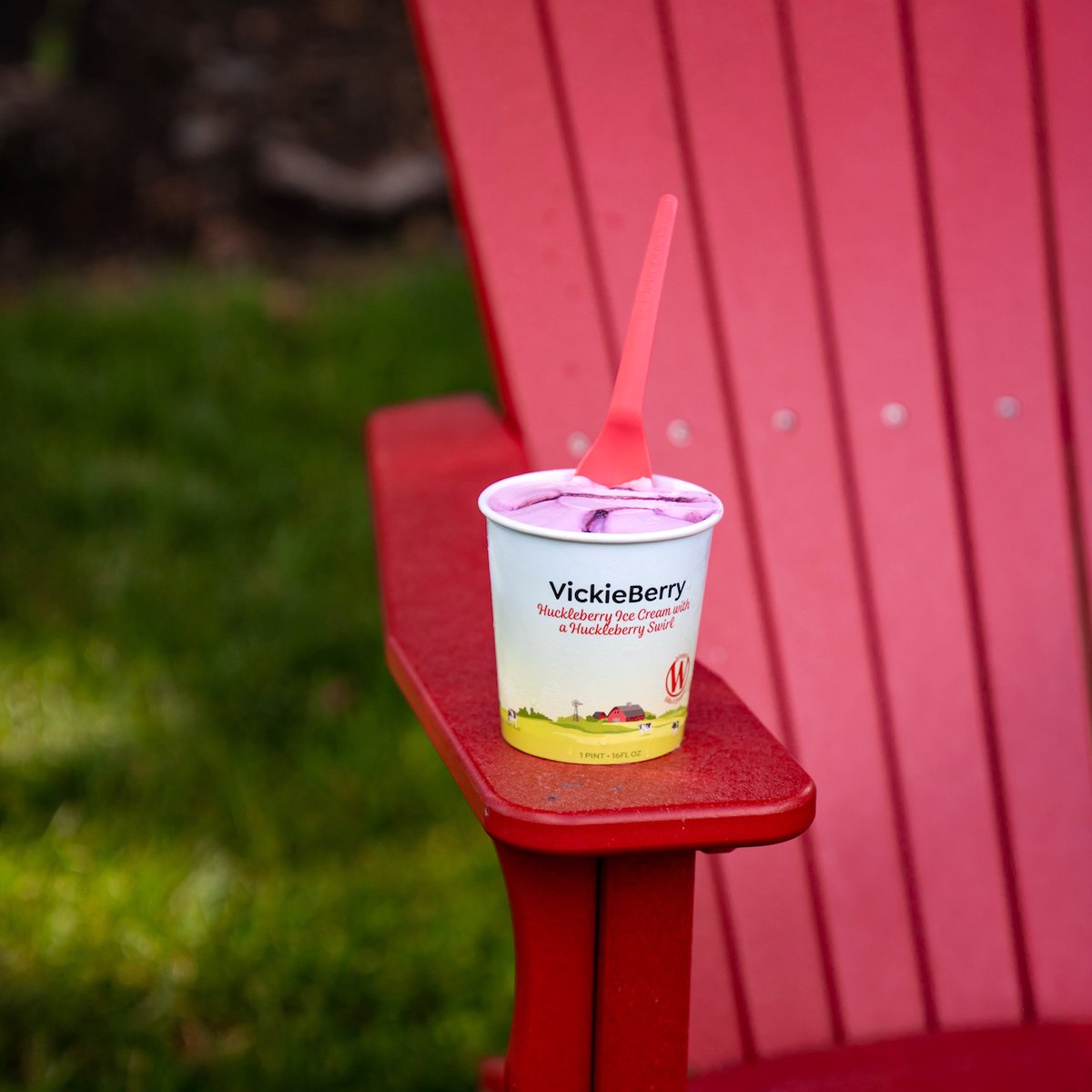 cwueats's tweet photo. What's your favorite summer treat? Grab a pint of Winegars ice cream from Cats Market to help you cool down. 

#CWUEats #CWUDining #Winegars https://t.co/smugsPx8z9