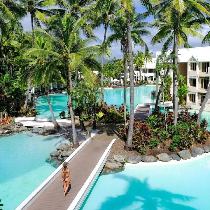 Watch Australia's leaked NSFW photo on TwXstars