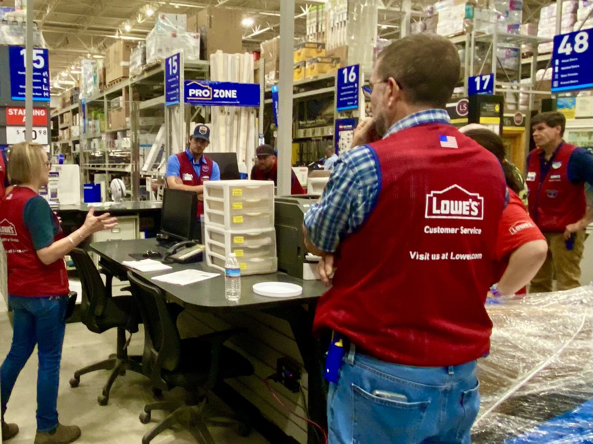 MVP Bonus days Event / Pro Rally . Our team sold a 70k VSP to one of our top Pro Customers today. Thank you Manny for choosing our Pro team to help you with all your building needs . Thank you team for all you do!! #ProRally <a href="/MichaelR18PRO/">Michael</a> <a href="/Anthony_Battle1/">Anthony Battle</a> <a href="/AndyBlier2322/">Andy B</a>