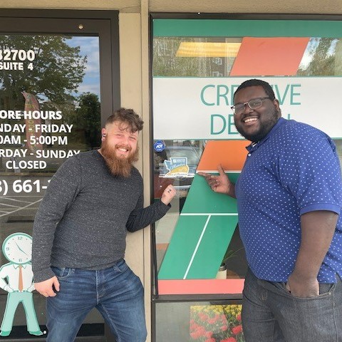 FedWayChamber's tweet photo. The crew at Minute Men Press-Federal Way, Jeremy and Garvaundo, want to take a minute to press the importance of membership. It ain't no thing without the Chamber cling! โ๐๏ธ
#membershipmatters #takethefederalway #voiceofbusiness #shopchamber #growyourbusiness #fedwaychamber https://t.co/ApJI9afJUG