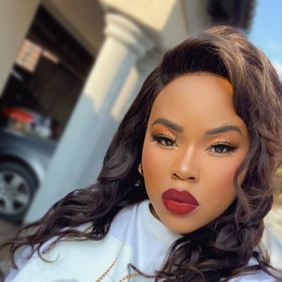 OmuhleQueen's tweet photo. #NewProfilePic Happy 29th Birthday day to me 🥺🎊🎉🛍 

I’m so  proud of the woman you’ve become 🤞🏻 
A lot has happened but still you rise up with your shoulders held high 🥹♥️😍 .

You are a true definition of Strong 💪 
You love with no boundaries🥺🤞🏻happy birthday baby 🎊🥳🎉 https://t.co/Ev0ENZzkWj