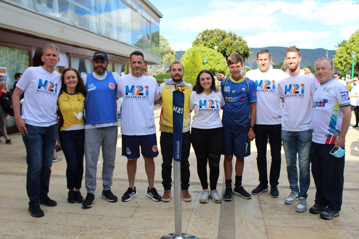 IsraelinCol's tweet photo. Hoy iniciaron las #Macabeadas en Israel🇮🇱, el tercer evento deportivo más grande del mundo🌎.
Colombia🇨🇴 está participando con una delegación de 120 personas, siendo esta la representación más grande del país hasta la fecha.
¡Les enviamos nuestros mejores deseos!
Macabi Col📸 https://t.co/PjhOO4hkJQ