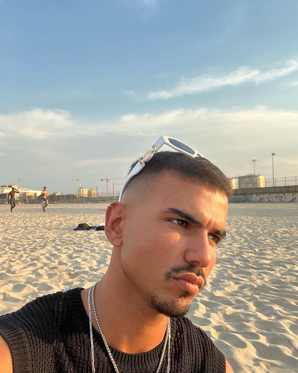 🔱
