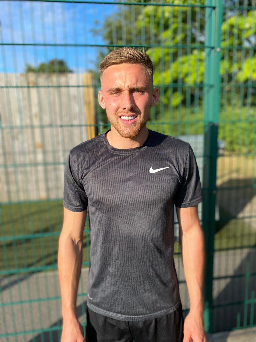 CROPPER SIGNS!

Please welcome former AFC Mansfield skipper <a href="/Thomas_Cropper/">Thomas Cropper</a> to the club.

A no-nonsense defender, Tom has been a long term target for Jas and Wardy and they have finally got their man.

Welcome aboard Tom 👍🏻

ossettutd.com/news/article/u…