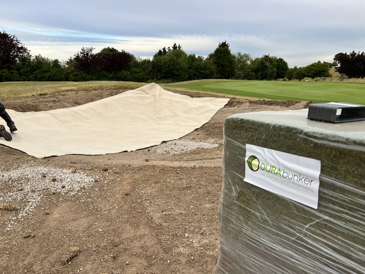 BunkerMat_com's tweet photo. Just a small sample of todays work @therayleighclub working side by side with @DuraBunker @Dura_Nath. 10 more installed today and total of 33 bunkers in last 3 visits. Just 16 left in this summers phase. #VeryHappyClient #MembersLoveTheNewLook https://t.co/VullWNs6xz