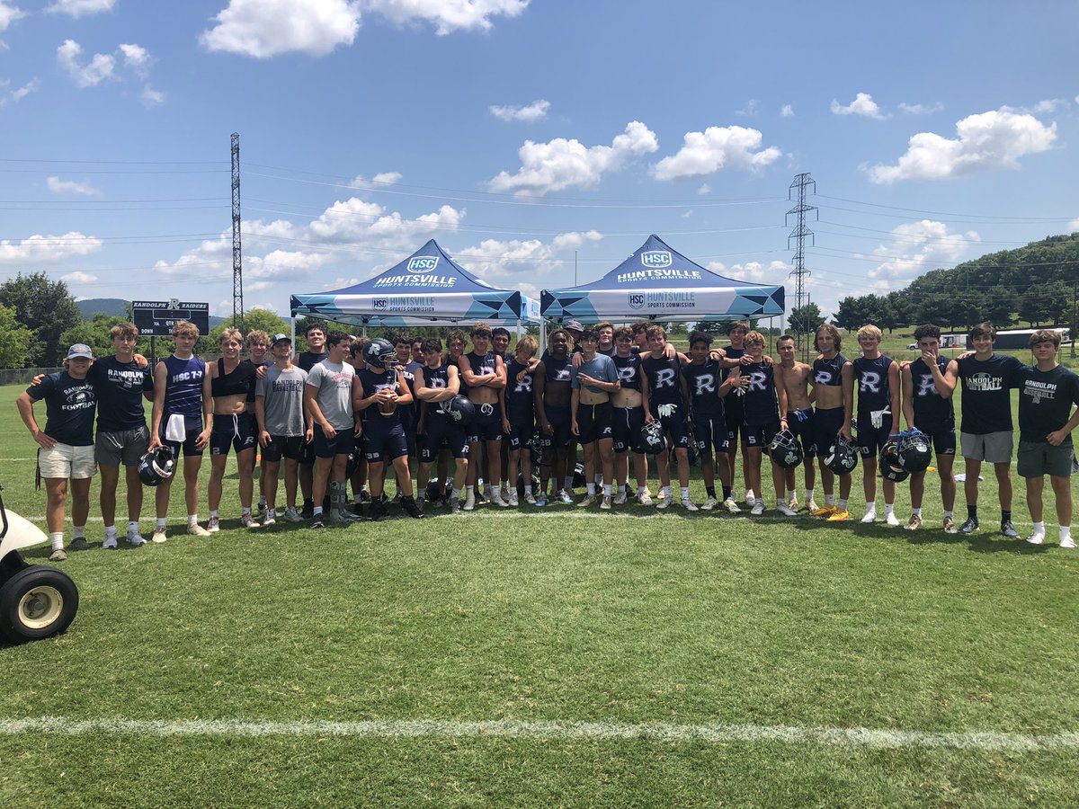RRaidersFBL's tweet photo. Raiders got after it today! 6-0 on the day! #BuiltDifferent #RaiseTheR 🏴‍☠️🏴‍☠️ https://t.co/b4BrsimimX