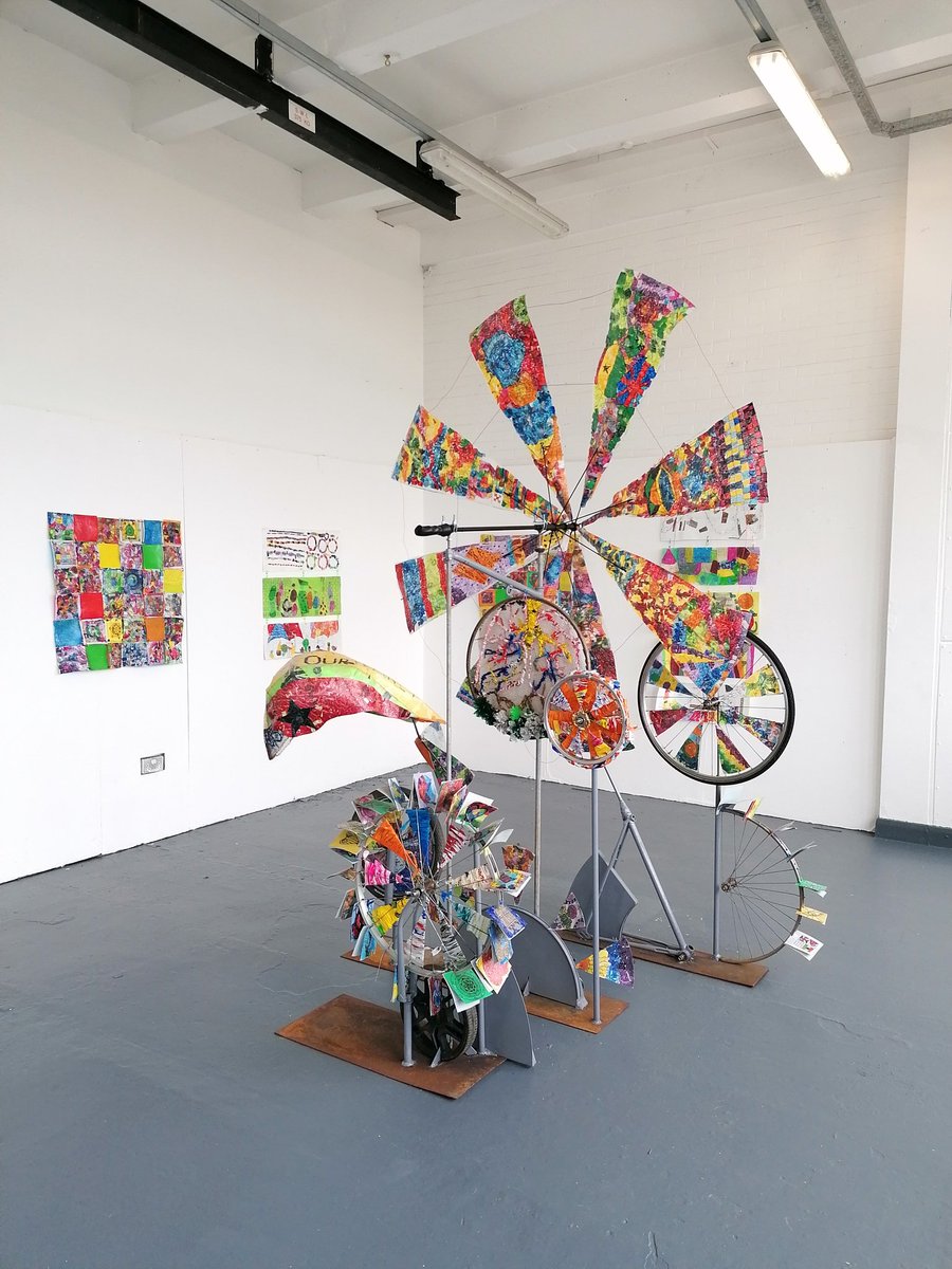 The Commonwealth Connections exhibition at Wolverhampton School of Art looks fantastic! Pop in Thursday 14th July 5-6.30pm to see artwork created by over 200 Young people with artist Anna Roebuck #commonwealthcollective #Birmingham2022