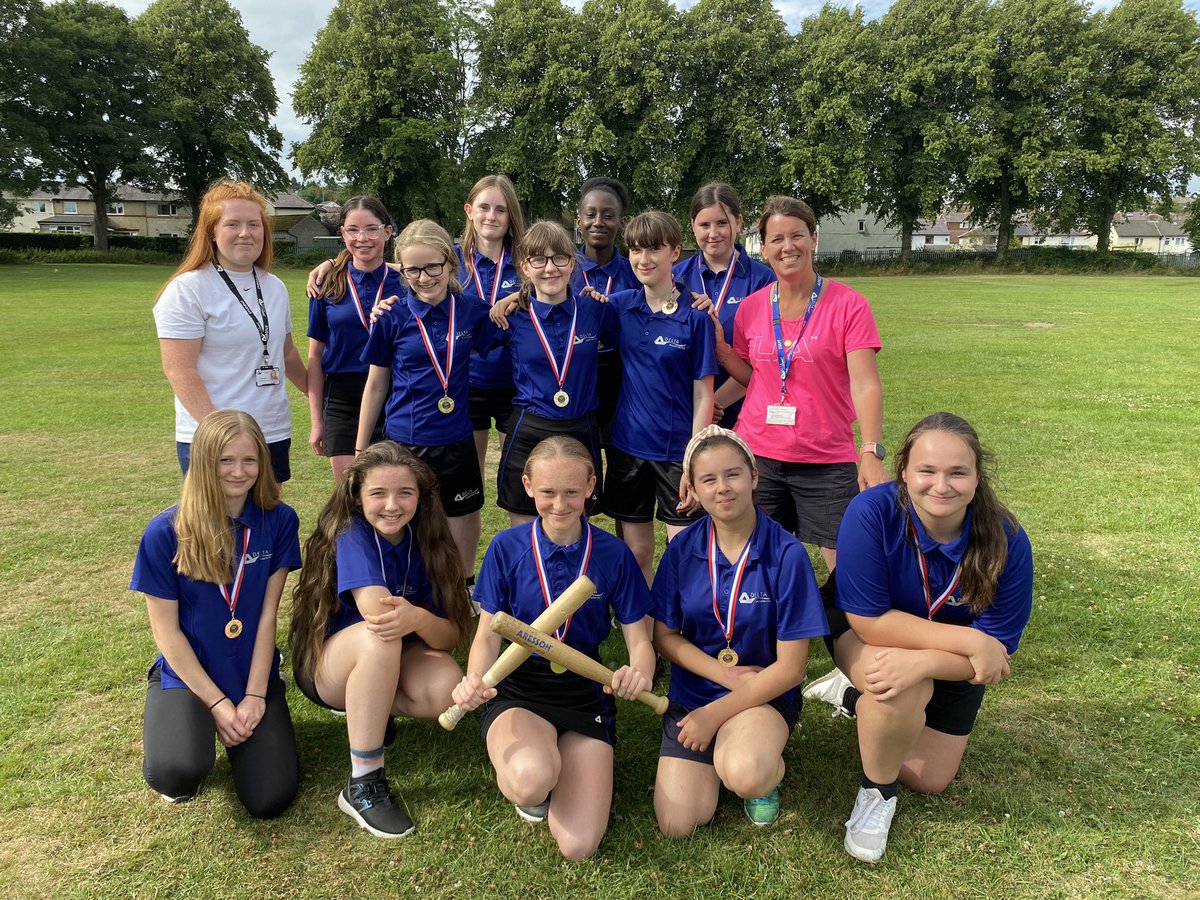 garforthPEdept's tweet photo. Fantastic achievement today from this amazing group of girls - year 8 Leeds school girls tournament runners up ππ. Fun loving group who might need to improve their mini bus singing for next season π³π«π#teamgarforth https://t.co/9qcCHshIfM