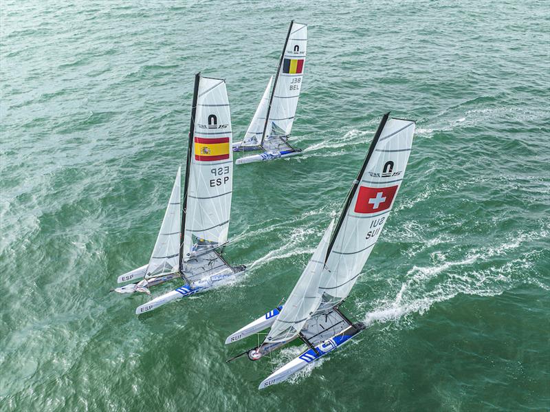 Allianz Youth World Sailing Championships in The Hague Day 3 - Neck and Neck in the Nacra - @YouthWorlds sail-world.com/news/251430/Al…
