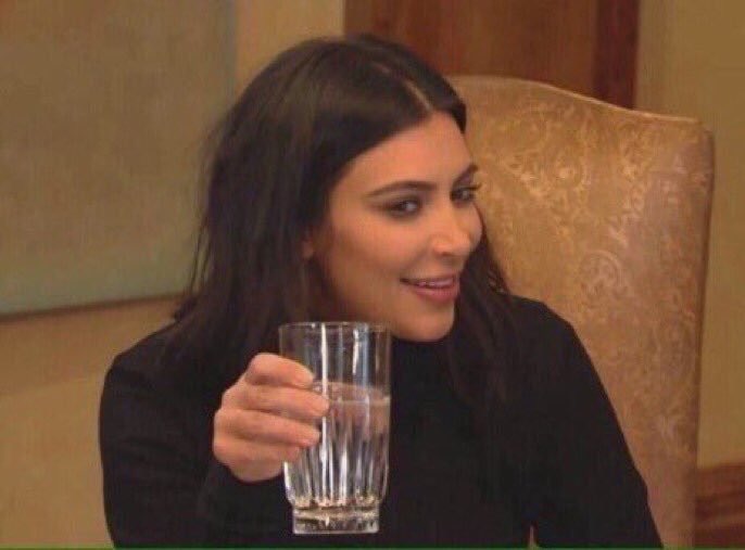 Was dami just about to...? Go for tashas bum after slapping indiyahs? #LoveIsland