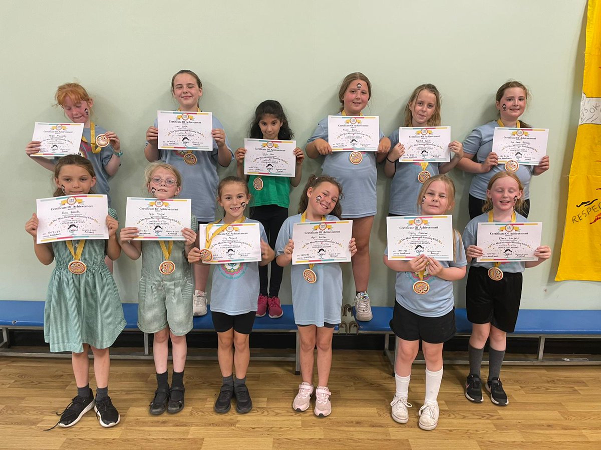 WoodchurchCofE's tweet photo. A huge well done to our Mini Mermaids who completed their final 5k run today. You all absolutely smashed it. Well done all and thanks to Annabel @FullOfBeansFit for your help
#minimermaids #thisgirlcan https://t.co/hsqgiJb6As