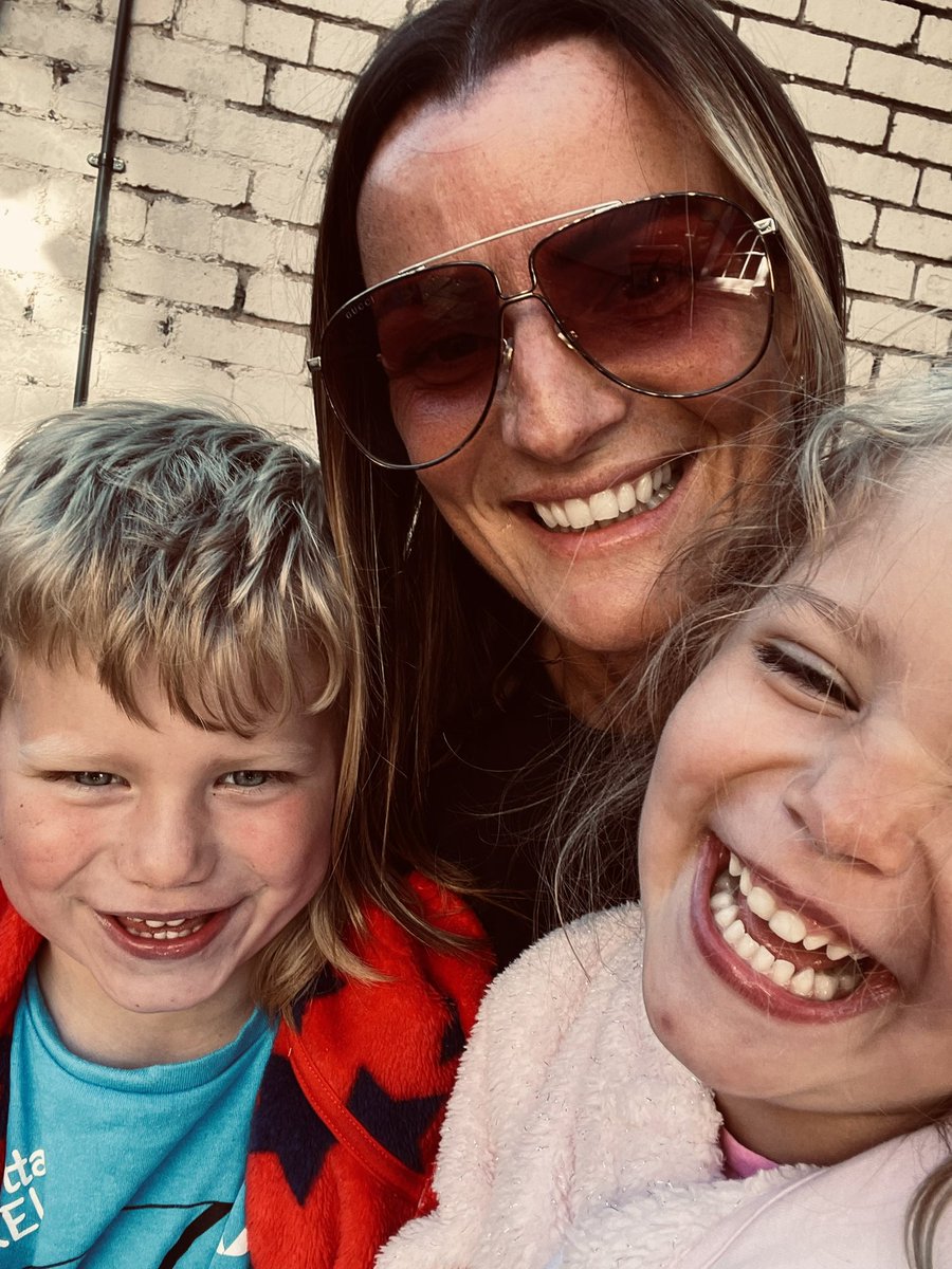 KellyCrombie31's tweet photo. When these little monsters make you smile 😊 https://t.co/DnzuVRqHeT