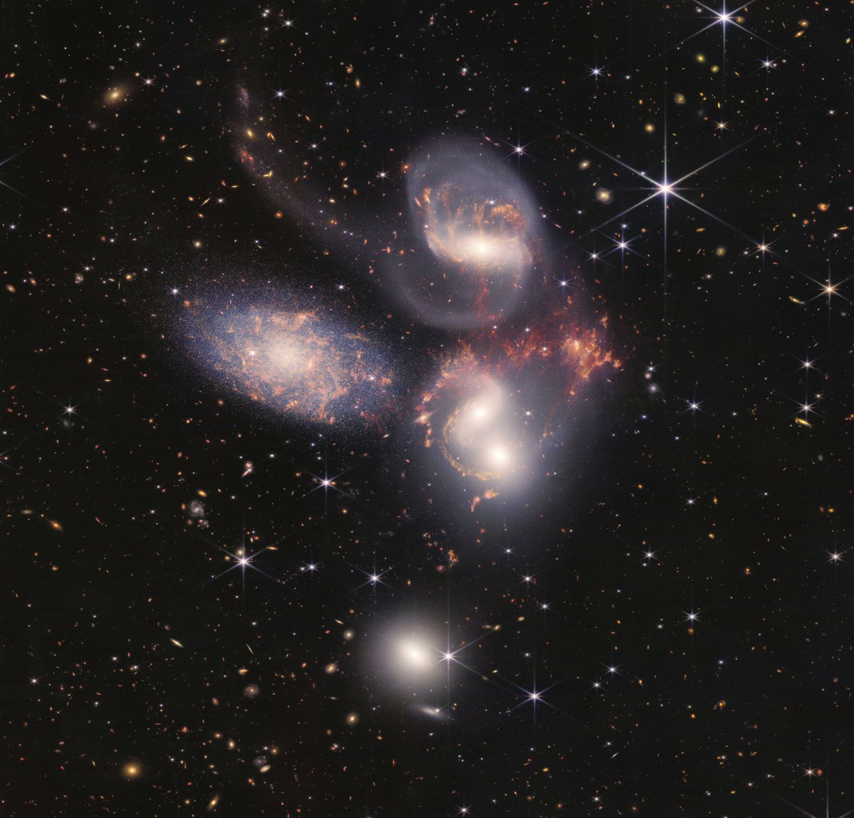 Merry5rova's tweet photo. Искам да отбележа, че това е забележително! #JWST https://t.co/ywcbtgHKFM