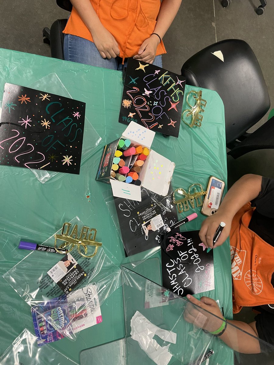 6510FunFund (@6510funfund) on Twitter photo 🎉 Congrats 2022 graduates 🎉 CEO’s in the making at 6510! <a href="/BriFelix_THD/">Brí Felix</a> @FulfordUlanda <a href="/jermeybotkin/">Jermey Botkin</a> <a href="/raquelcantellan/">Raquel Cantellan</a> <a href="/LizBolt70613835/">Liz Bolton</a> 🎉 Congrats 2022 graduates 🎉 CEO’s in the making at 6510! <a href="/BriFelix_THD/">Brí Felix</a> @FulfordUlanda <a href="/jermeybotkin/">Jermey Botkin</a> <a href="/raquelcantellan/">Raquel Cantellan</a> <a href="/LizBolt70613835/">Liz Bolton</a>