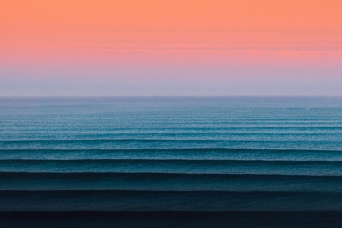 platouxx's tweet photo. If you love the ocean, I still have some pieces from my “Ocean Calling” collection available on @foundation 

Link below 🧵 https://t.co/e2T52FowxU