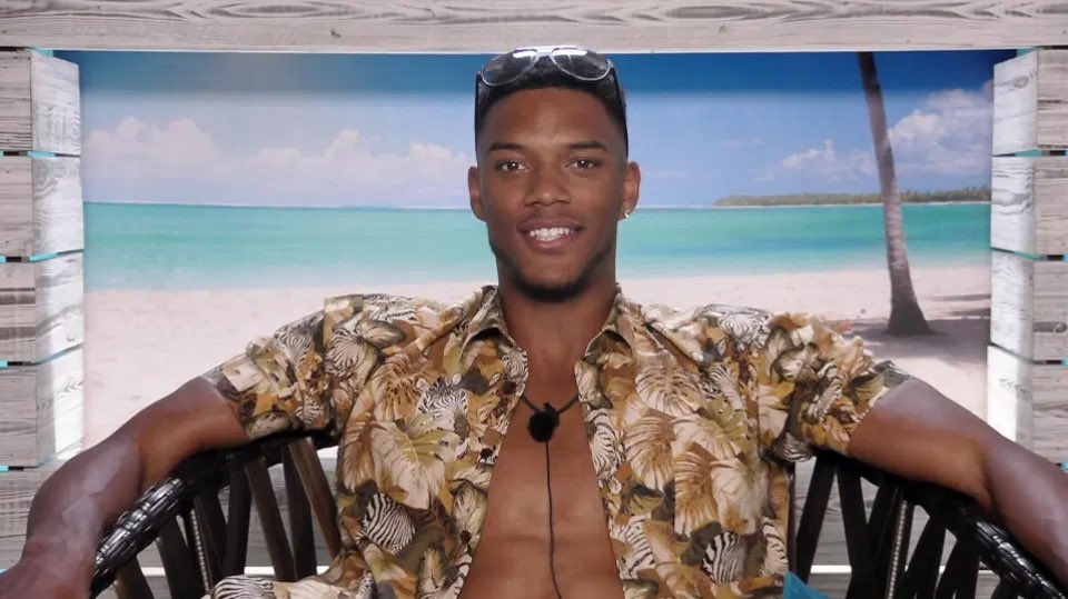 Matty0025629105's tweet photo. #LoveIsland SAY IT RIGHT NOW ADAM https://t.co/syNq5YxVeh
