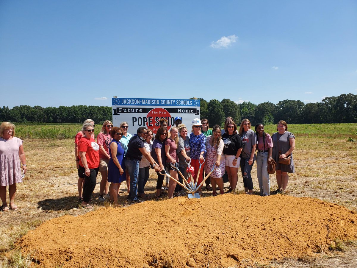 orcuttwinslow's tweet photo. We loved being able to celebrate Pope's groundbreaking yesterday! Congratulations to Jackson-Madison County Schools and cheers to the future of Pope!

#groundbreaking #tennessee #jacksonmadison #school #education #educationdesign https://t.co/0iOVRMSBdQ