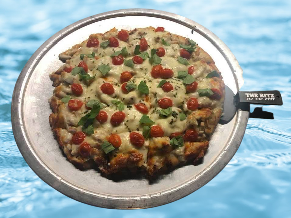 Best pizza in 'Boji.

TheRitzOkoboji.com
712-332-2777

#wheretoeatinokoboji #pizza #greatfood