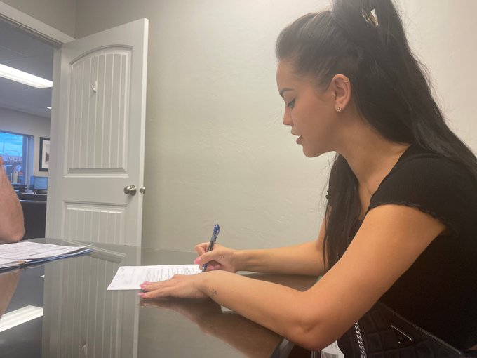 Ok finally closed on my new house and got the keys. Who wants to be the first person to fuck me in it