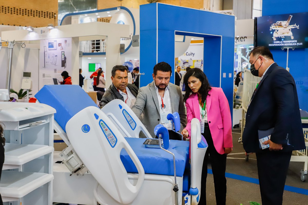 CorferiasBogota's tweet photo. Así transcurre nuestro primer día de la feria #Meditech 2022, en donde las experiencias, los negocios y la innovación han sido los protagonistas de este encuentro.

Lo esperamos hoy hasta las 8:00 p.m. para que descubra todas las novedades del sector salud. https://t.co/C9gfhvrLz7