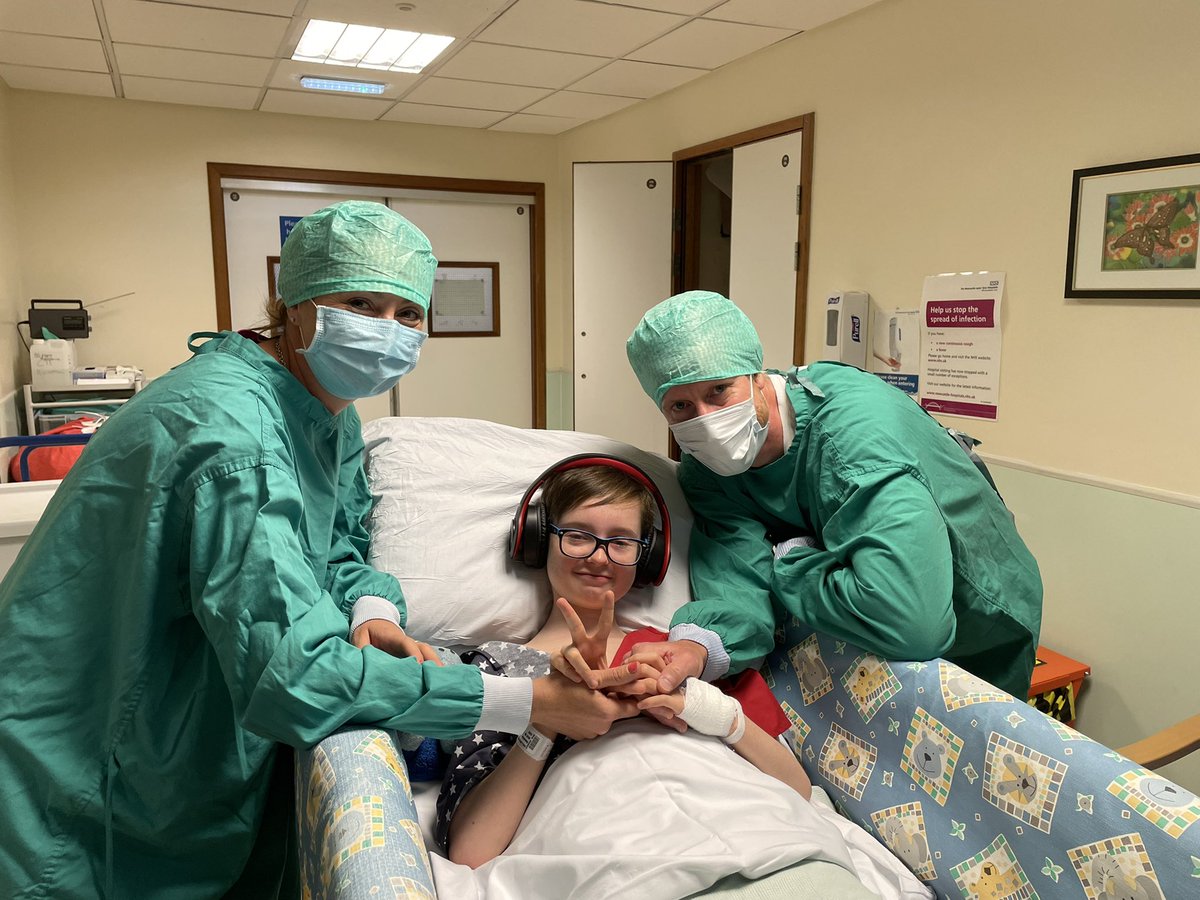 Seb4chuf's tweet image. So here’s a challenge Twitter-Sphere…
How do we get a @MarvelStudios Superhero to send a message to our Heart Hero Seb. Recovering from open heart surgery and just so damn brave!Long shot I acknowledge, but I think he deserves it! Who’s up for the challenge? #HeartHeroSeb