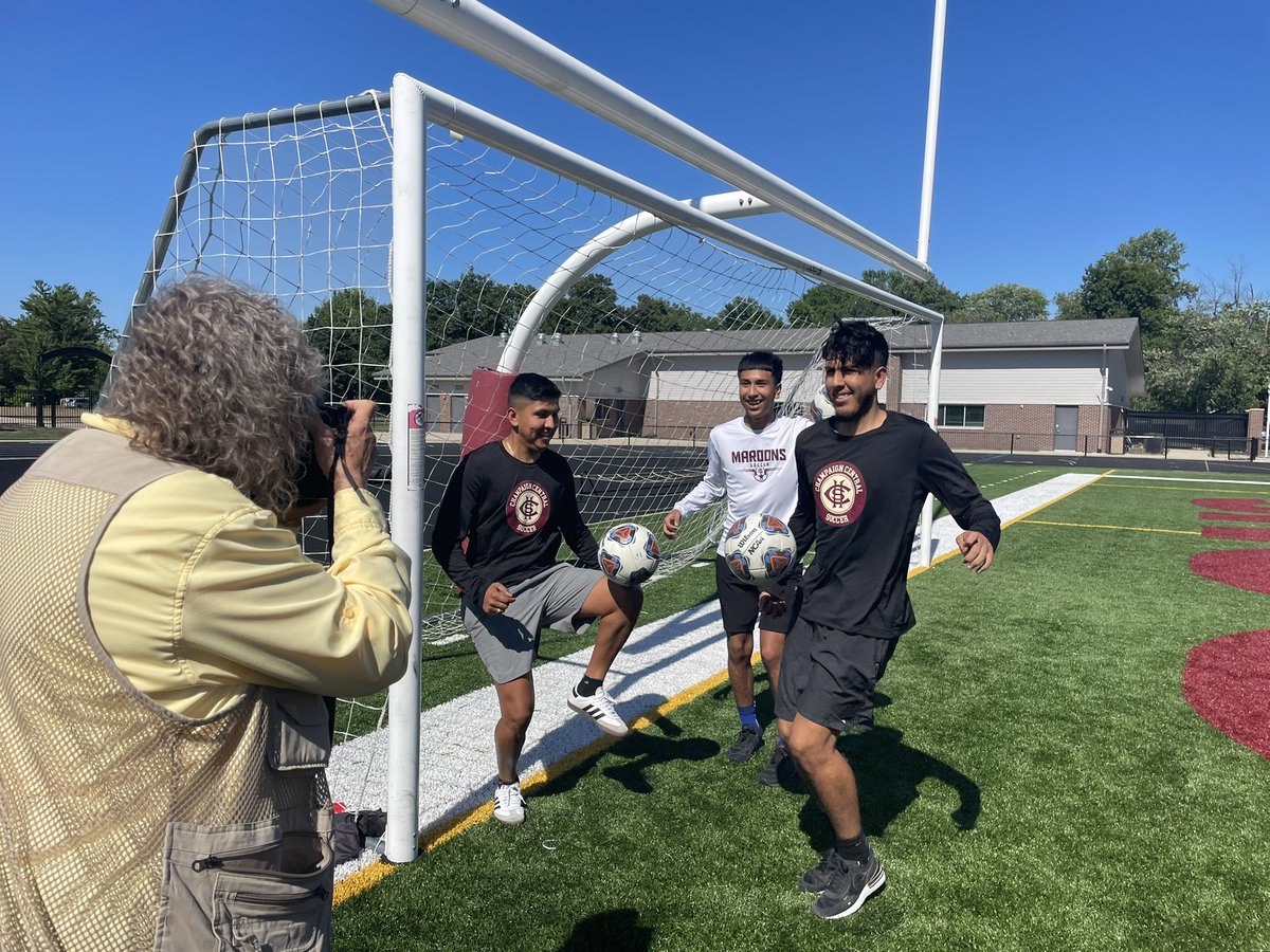 clikasNG's tweet photo. The name Zarco is a familiar one in @CHSMensFutbol history, but the family is taking it to a different level this fall, with Alex Zarco as the new head coach, Rey Zarco as an assistant coach and Diego Zarco as a returning player. More later this week in the @news_gazette. https://t.co/3TUweyF8qC