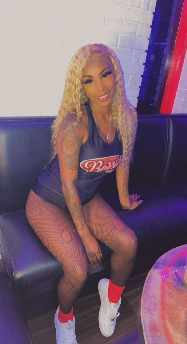 __PolkBratt's tweet photo. Come see your favorite bartender/server this Thursday y’all don’t wanna miss it 🚨🚨#barside #bartender https://t.co/bR7CHhp0YA
