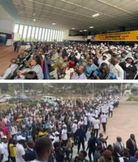 Dedeamouly1's tweet photo. Enfin!!! les congolais ont compris et décident d'accompagner le combat de l'IGF,les étudiants de l'UNIKIN ,le corps académique et autres remplissent la salle comme un œuf,après l'échange citoyen un trophée de lutte contre la corruption remis à Mr alingete à l'honneur du président https://t.co/arjU5AR1us