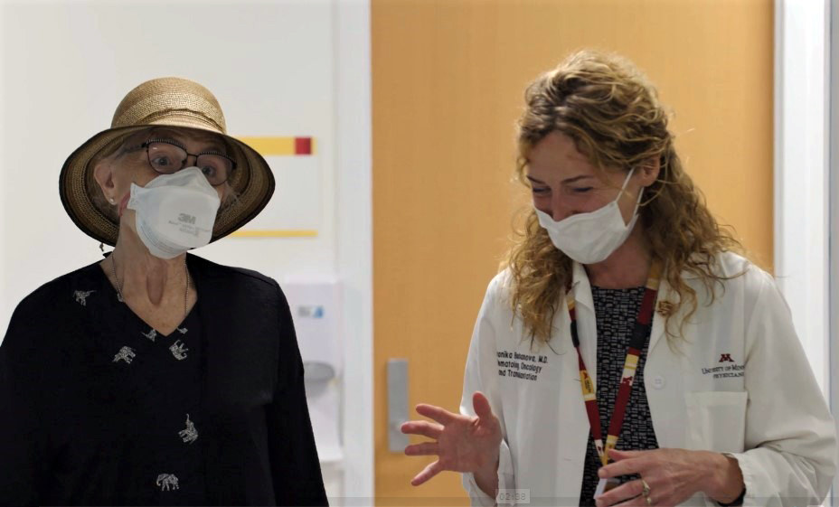 MHealthFairview's tweet photo. Natural killer cell therapy is a cutting-edge new immune treatment on trial at the @umnmedschool, helping treat #cancer patients like Wanda Mau by mobilizing her immune system to fight the disease instead of traditional chemotherapy. Watch more. ➡️ https://t.co/xAFCDAKXnY https://t.co/jyvou4xGXf