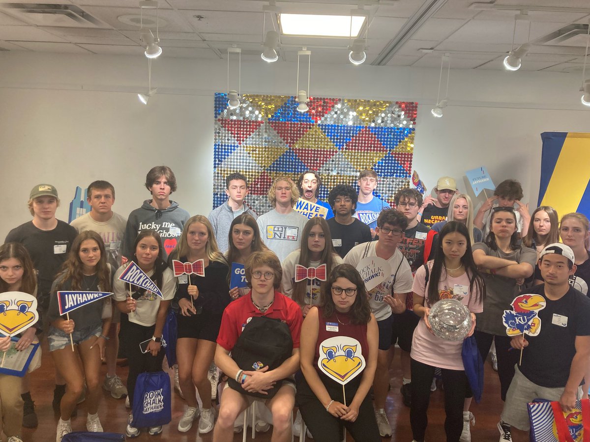 Kuorientation's tweet image. Good vibes ONLY at today’s orientation session! Week 5 is off to an awesome start! 

#kuorientation #ku #jayhawks #rockchalk #universityofkansas #classof2026