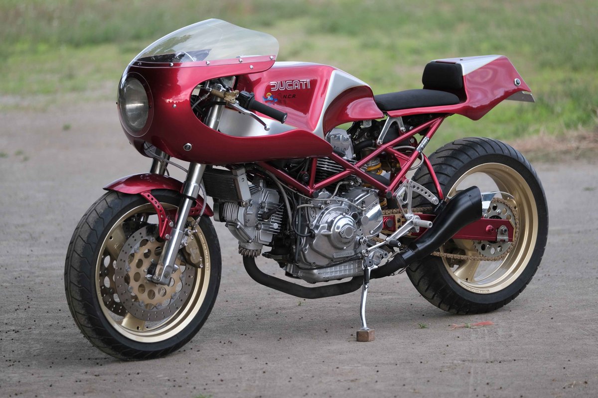 gullcraft's tweet photo. HPに画像を大量に掲載しました、カスタムの参考にして下さい。
https://t.co/5cPGreQ7Lf
＃ducati https://t.co/xs2xNHS4S8