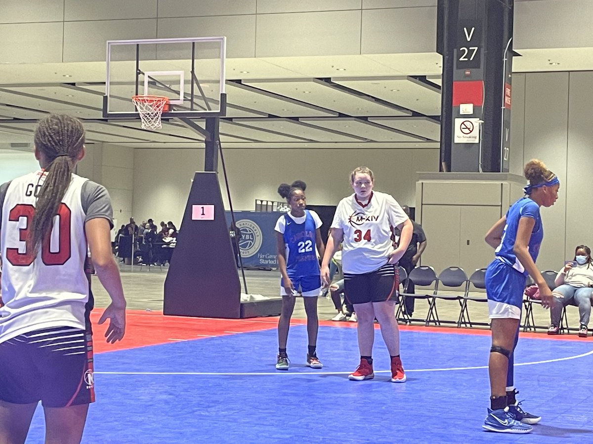 CoachWilliams06's tweet photo. Congrats to the Carolina Flames 14U Weldon Team https://t.co/Qc5yCQ9qNW