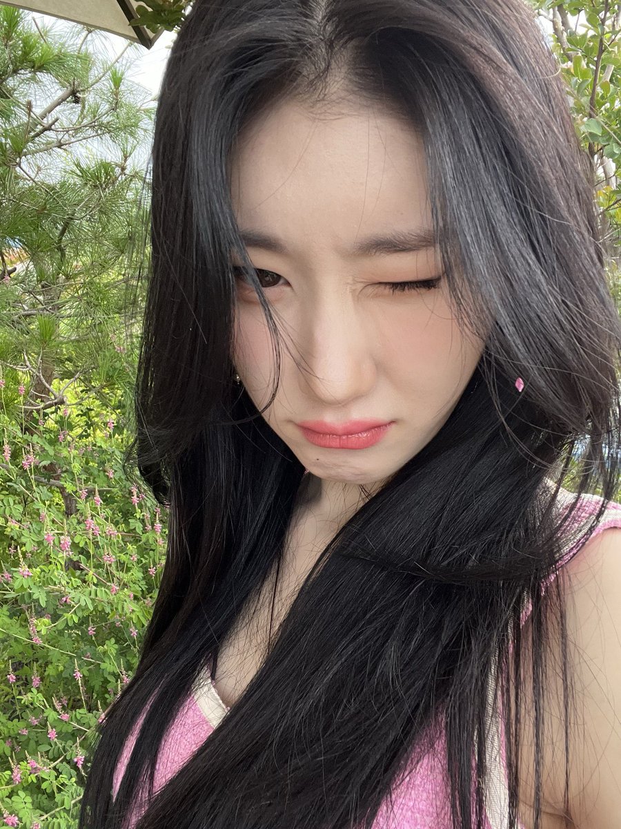 ً (@iivryu) on Twitter photo 