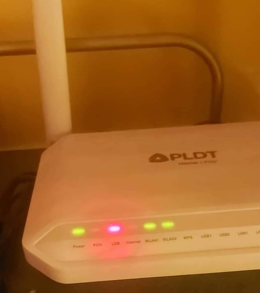 seyerasy's tweet photo. Hi! Can you assist? We have no internet connection at home. Thanks. @PLDT_Cares @PLDTHome @pldt https://t.co/M9aVR3JwaC