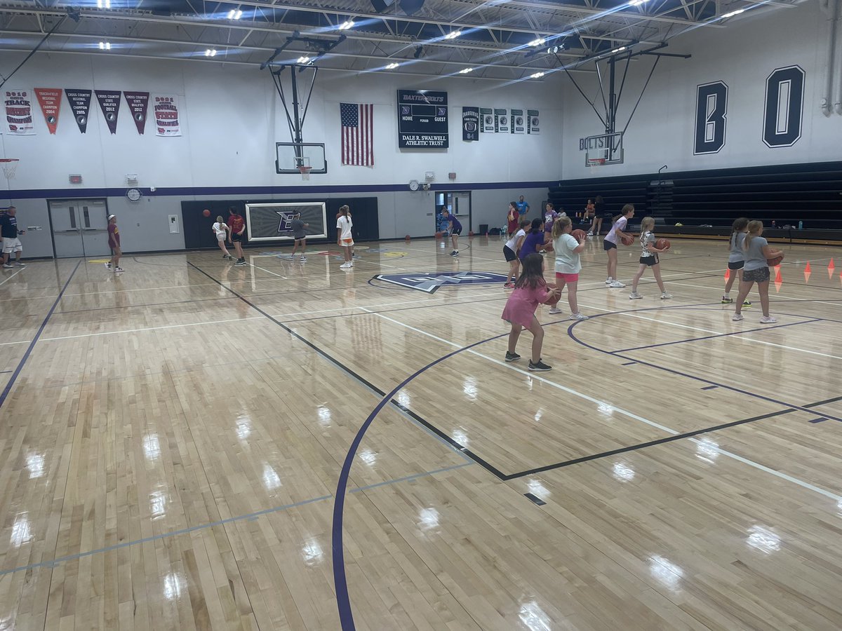 GirlsBolts's tweet photo. Great day 2 of youth camp! Love the energy and willingness to learn. https://t.co/l7f5jkMXwz