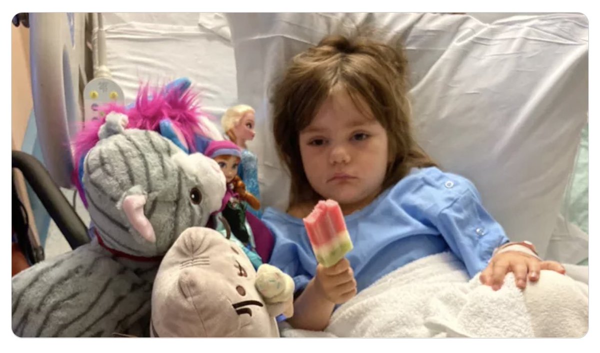 My friends need help. Their 3 yr old was diagnosed with leukemia last mo. Any amount helps. Please like/comment/retweet. And send Scarlett some good vibes! gofundme.com/f/help-scarlet…