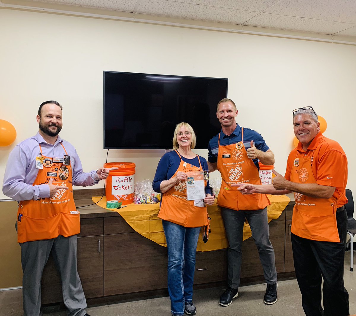 Outstanding job Summer &amp; Kim for driving engagement in our store 🫶🏻 . Keep shining bright 💎 <a href="/TimMcCormickHD/">Tim McCormick</a> <a href="/judes0401/">Judy Rogers</a> <a href="/GaryGrainger9/">Gary Grainger</a> <a href="/pam_frear/">Pam Frear</a> <a href="/Mitchell_Sch/">Mitchell</a> <a href="/KimDecker123/">Kim Decker</a> #488wolfpack