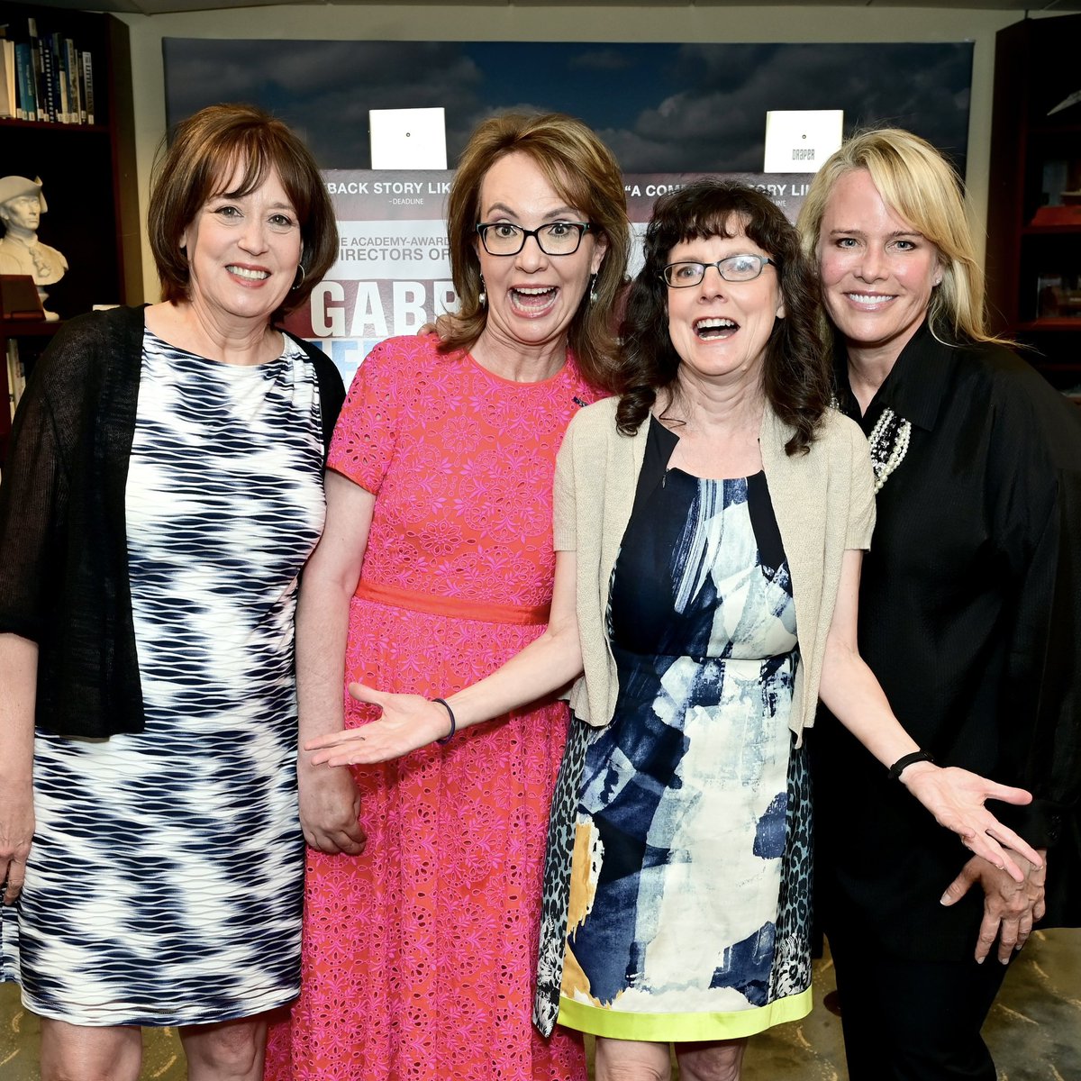 Gabrielle Giffords tweet media