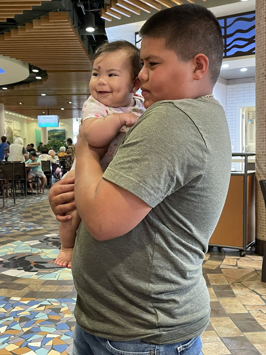 jdaaaawgg's tweet photo. I love the bond my kids have . No matter what’s going on with me &amp; their dad I always make sure they have time together💕 #BrockIkaikaSophia https://t.co/kZc7Q7iZmG