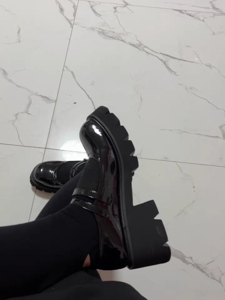 玛丽珍小皮鞋，最近天真热要死惹 #伪娘 #黑丝 #鞋