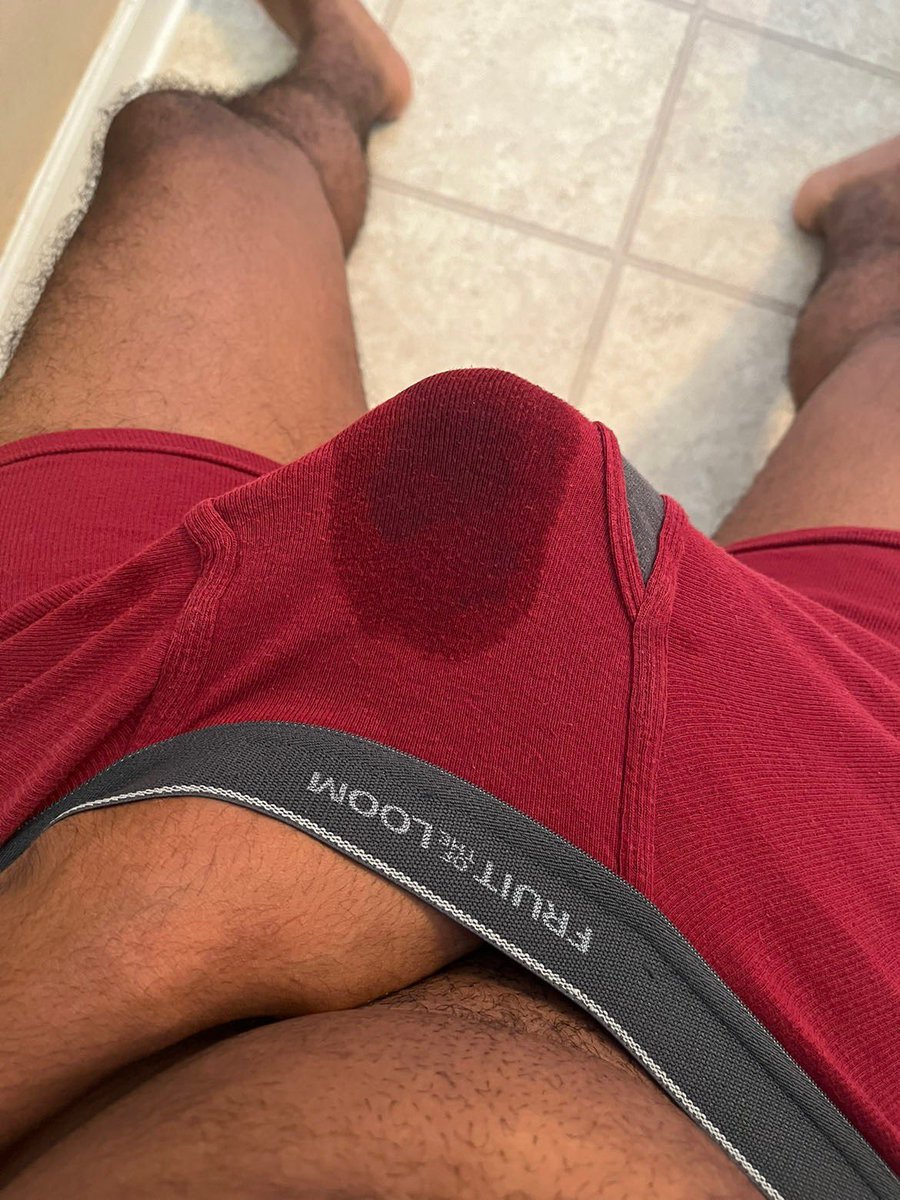 BrianButStr8's tweet photo. That’s a lot of precum. Heard it doesn’t taste that bad 👀 https://t.co/pm8easrheu