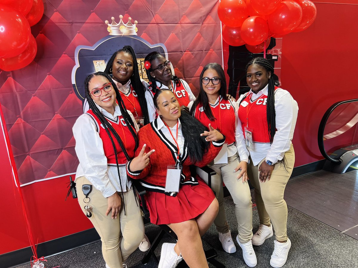 Idalia Marisol tweet media