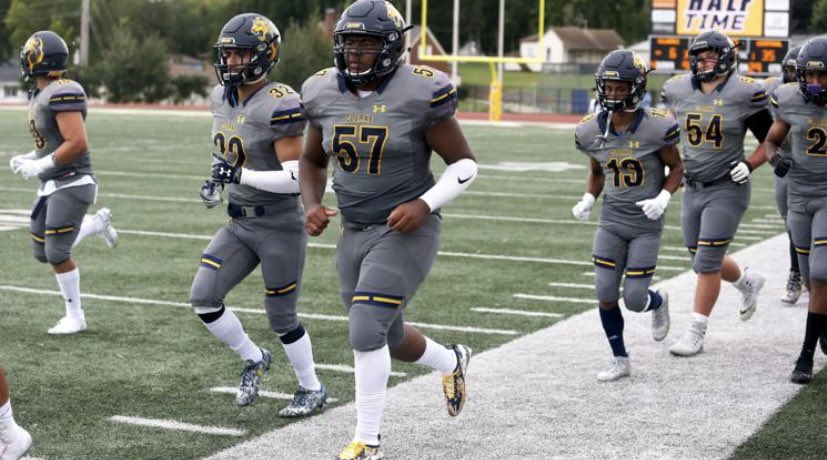 #AGTG After a great conversation with <a href="/CoachMRegalado/">Miguel Regalado</a> I am blessed &amp; excited to receive my first offer from Clarke University! <a href="/ClarkePrideFB/">Clarke Pride Football</a>. 🦁