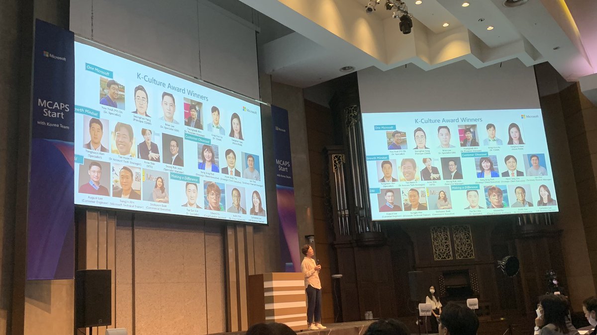 justinchronicle's tweet photo. Iβm honoured and humbled to receive this award at #mcapsstart for making such differences over the last year at @microsoft. Itβs clearly a teamwork with colleagues, and Iβm just representing the team efforts we made.
HUGE THANKS to the team. Letβs rock for this year again! https://t.co/fiDOlxKf0k