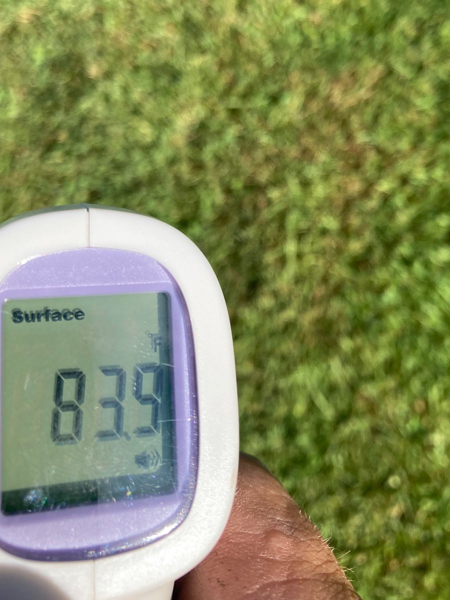 IAmBrotherKing's tweet photo. Temperature: 90 F
Surface temperature of:
Natural grass: 83.9 F
Dirt infield: 97.1
Concrete sidewalk:114.7
Green Artificial turf : 128.5
Red artificial turf : 130.5 https://t.co/hMNqnwWc7N