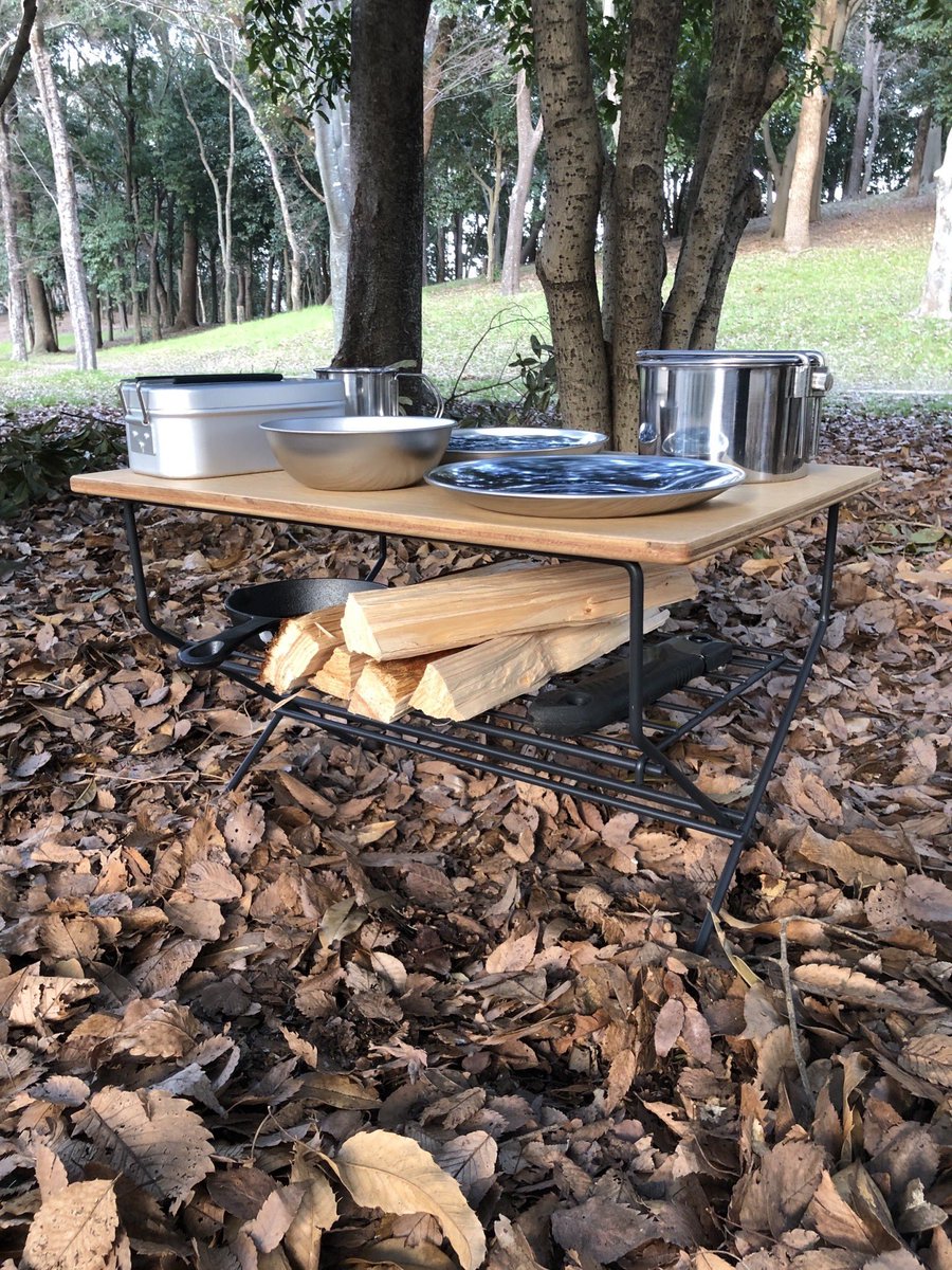 Joyfactory_2021's tweet photo. JOYFACTORY's
#outdoor #lowtable
「JOY アウトドアローテーブル」
工具不要の簡単組み立て
収納袋も付いてきます🛍
#joyシリーズ
#JOYFACTORY
#アウトドアローテーブル
#キャンプ好きと繋がりたい
#ガレージブランド https://t.co/o40k8AsR7c