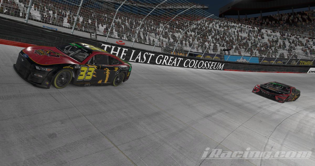 Starting lineup for tonight's @CollegeiRacing Oval Series Premier race at Bristol Motor Speedway!

Out of 27 drivers:
#33 Tyler Stone - 9th
#98 Nick Meloche - 18th
#20 Alex Hogarth - 21st
#083 Robbie Vrabel Jr. - 24th 
#61 Athena Leclerc - 25th

Green flag drops in a minute! https://t.co/4RF18v4iDO