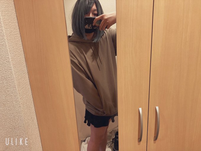 眉毛やるのわすれてたけど家やしいっか！  #女装男子  #男の娘  #女装男子は自撮りを上げろ https://t.co/t4SlTZxZoO<a href="/tag/%E5%A5%B3%E8%A3%85%E7%94%B7%E5%AD%90"class="tags">#女装男子</a><a href="/tag/%E7%94%B7%E3%81%AE%E5%A8%98"class="tags">#男の娘</a><a href="/tag/%E5%A5%B3%E8%A3%85%E7%94%B7%E5%AD%90%E3%81%AF%E8%87%AA%E6%92%AE%E3%82%8A%E3%82%92%E4%B8%8A%E3%81%92%E3%82%8D"class="tags">#女装男子は自撮りを上げろ</a>